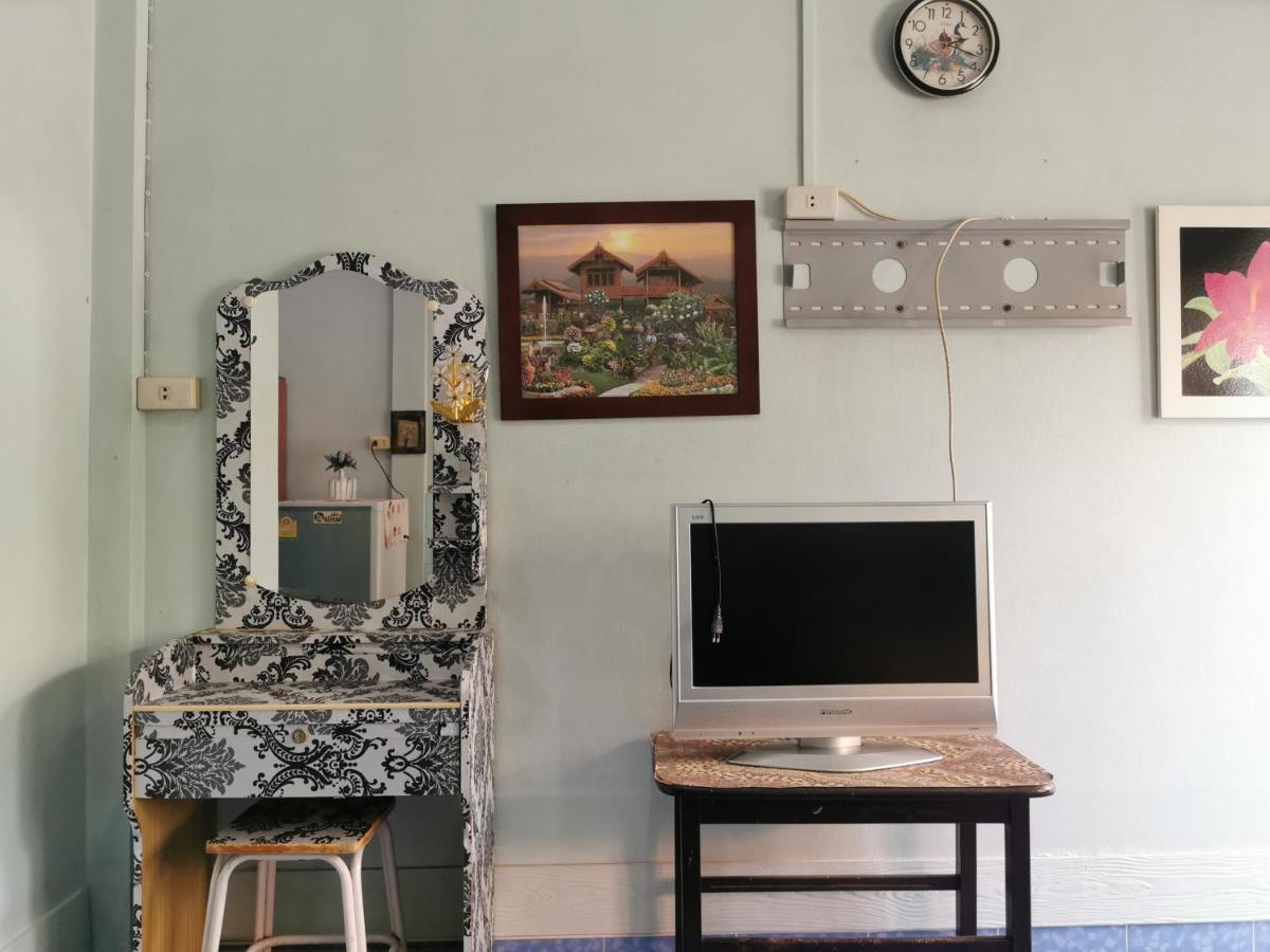 Samiya Guesthouse Bangsaen Exterior foto