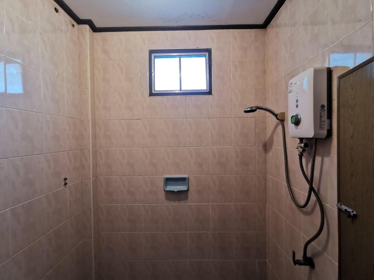 Samiya Guesthouse Bangsaen Exterior foto